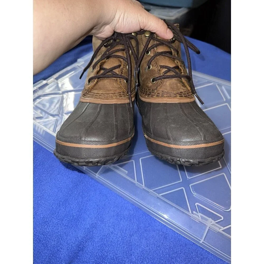 UGG Waterproof Zetik Leather Duck Boots Men’s Brown Tan Tops 1017304 Sz 9 UGG Waterproof Zetik Leather Duck Boots Men main image 2
